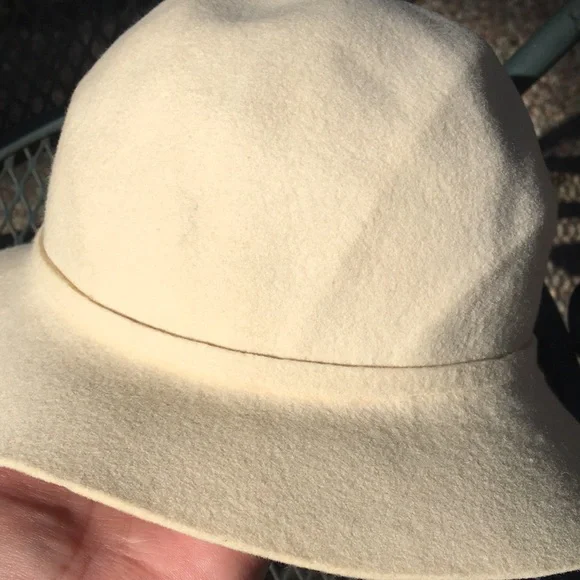 VTG Spring Vanilla Cream Felt Hat - Picture 4 of 8